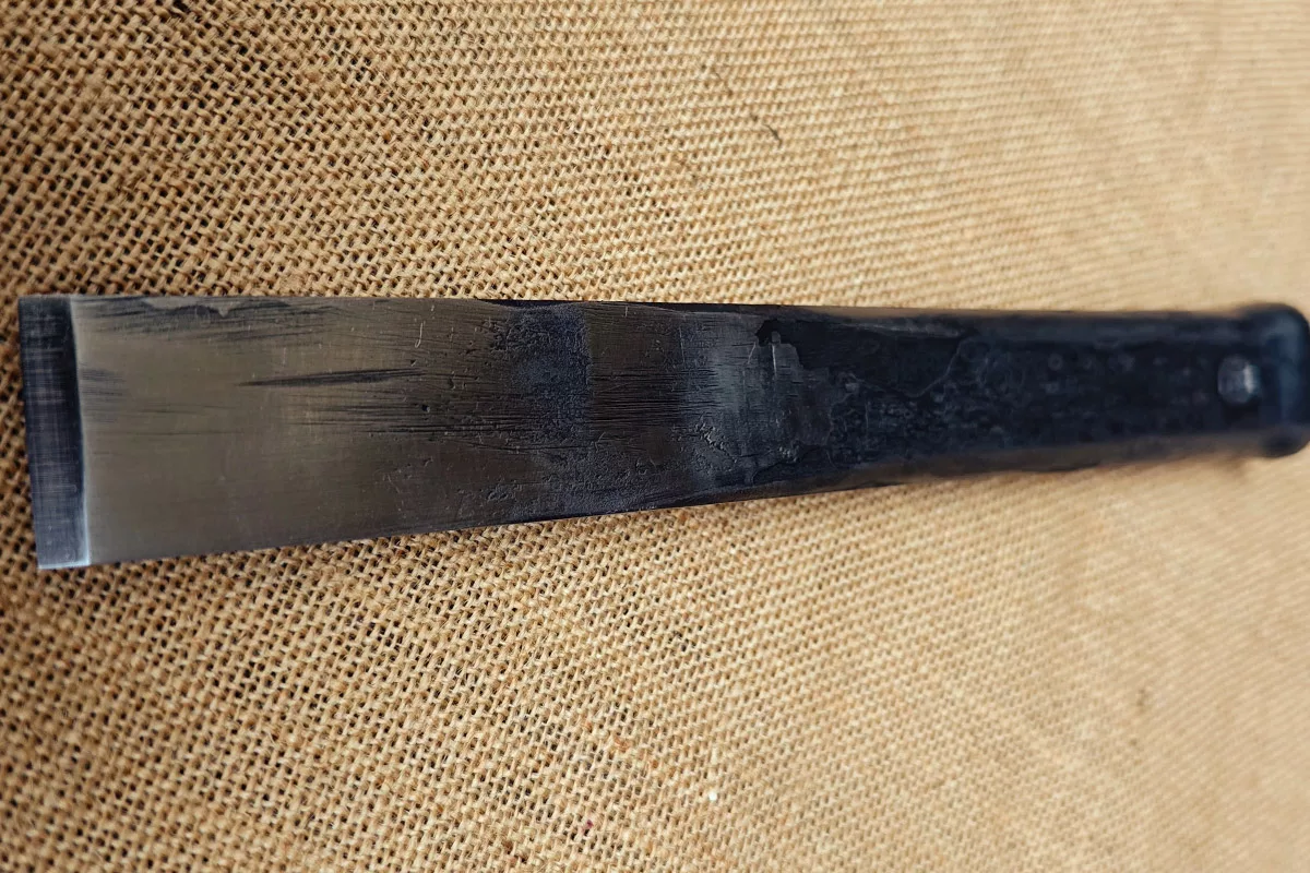 Ciseau de carrosier droit forgé
